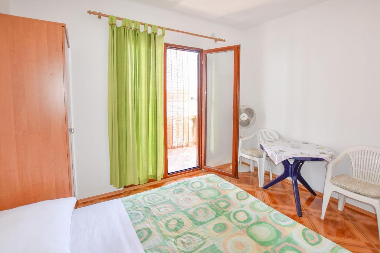 Apartments Marica Sukošan Habitación foto